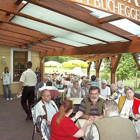宾馆 Gaestezimmer Buchegger Krumbach (Lower Austria)