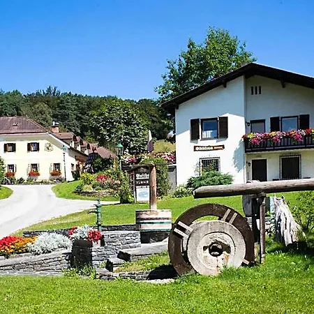 宾馆 Gaestezimmer Buchegger