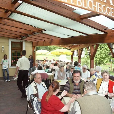 بيت ريفي Gaestezimmer Buchegger *